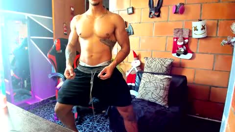 Adam Valencia online show from December 9, 7:07 pm