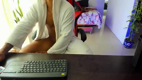 Adam Valencia online show from October 22, 2:06 pm