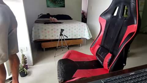 Adam Valencia online show from February 20, 1:11 pm