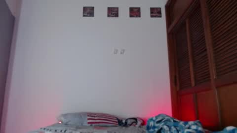 instagram  adam x256 online show from December 18, 10:08 am