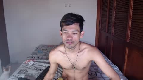 instagram  adam x256 online show from December 18, 9:29 pm