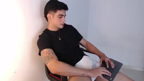 Hello guys excuse my absence I will be absent for several days for health reasons I hope you understand thank you very much. online show from October 5, 5:50 am