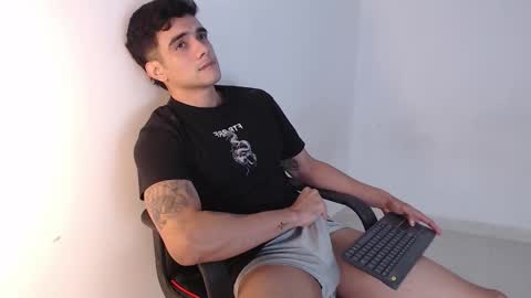 Hello guys excuse my absence I will be absent for several days for health reasons I hope you understand thank you very much. online show from October 6, 6:11 am