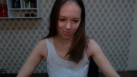 adamais_ online show from January 11, 7:17 am