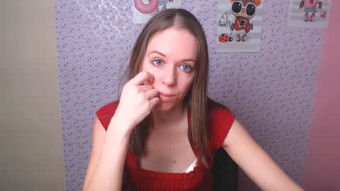 adamais_ online show from January 17, 10:33 am