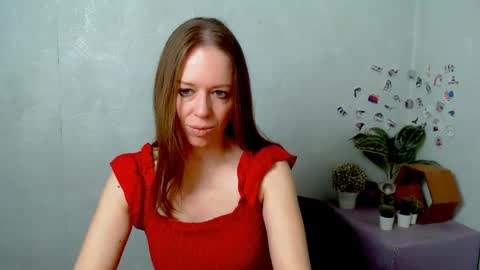 Snapshot of adamais_ chatting on April 30, 4:52 am adamais_ online show from April 30, 4:52 am