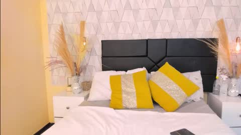 adam and Sara online show from March 1, 8:22 pm