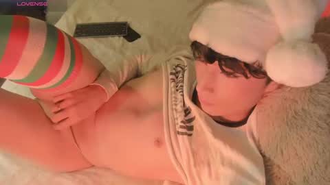 Snapshot of adamdayt chatting on December 24, 6:00 am Adam Dayt online show from December 24, 6:00 am