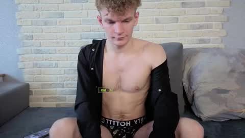 adamharriss online show from March 3, 7:58 am