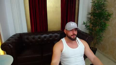 AdamJameson online show from December 2, 5:46 am