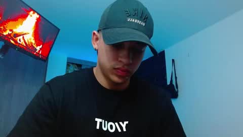 Snapshot of adamkeith_1 chatting on December 22, 4:26 pm ADAM online show from December 22, 4:26 pm
