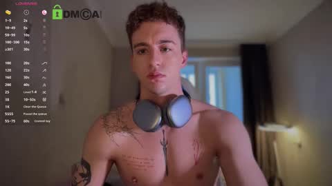 Snapshot of adampolerno chatting on October 12, 8:24 am Hi Im Adam Glad to see u here 3 And its my first day online show from October 12, 8:24 am