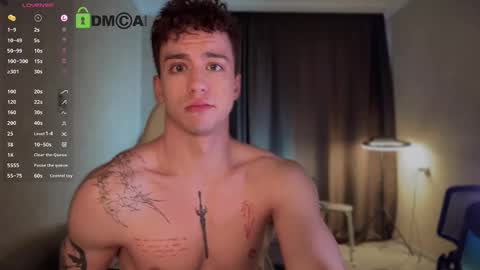 Snapshot of adampolerno chatting on October 16, 10:27 am Hi Im Adam Glad to see u here 3 And its my first day online show from October 16, 10:27 am