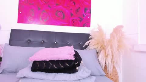 Cloe Adams  online show from April 23, 12:29 pm