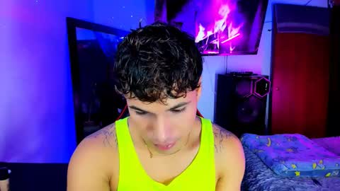 Snapshot of adams_collins chatting on October 24, 9:33 pm Adams online show from October 24, 9:33 pm