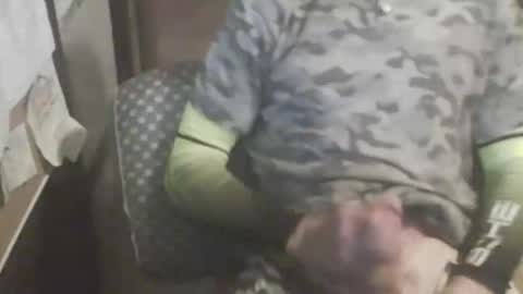 Snapshot of adamsny chatting on June 8, 5:41 am adamsny online show from June 8, 5:41 am