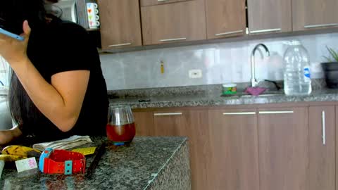 eva online show from January 28, 6:39 pm