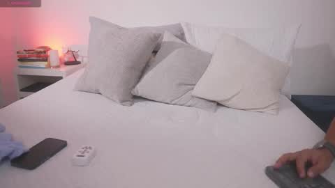 Adan Johns online show from September 18, 12:34 am