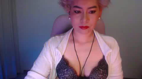 adan_romanoff online show from December 22, 7:38 am