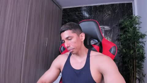 Adan Sin online show from May 22, 4:12 pm