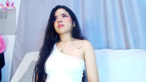  Adara Johnson  online show from November 10, 11:42 am