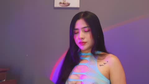  Adara Johnson  online show from June 4, 11:49 am