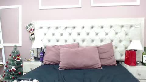 Snapshot of adarussell chatting on December 29, 8:04 pm Adda online show from December 29, 8:04 pm