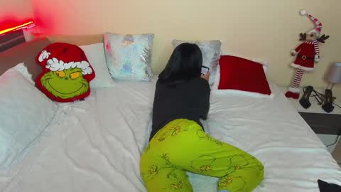 Snapshot of addictedsabi chatting on December 11, 10:58 am Sabi online show from December 11, 10:58 am