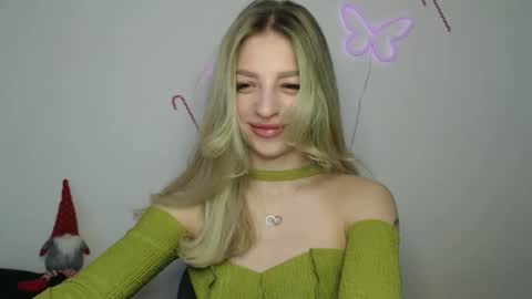 Kristina online show from December 20, 1:11 pm
