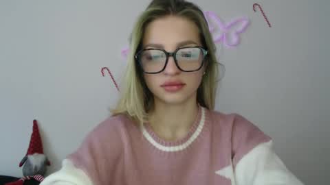 Kristina online show from December 24, 9:17 am