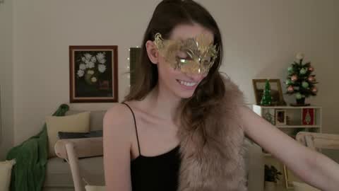 Snapshot of addieroseone chatting on January 1, 3:23 am Addison Rose I am currently away for the holiday weekend. Streams start again on 1242024. Enjoy the holiday online show from January 1, 3:23 am