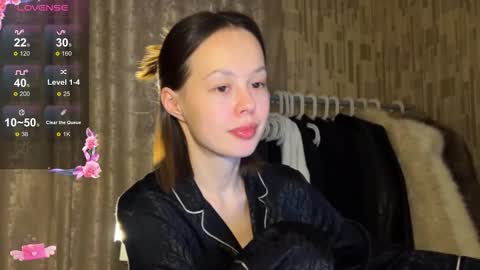 Snapshot of adel_evans chatting on February 1, 11:03 pm Adele online show from February 1, 11:03 pm