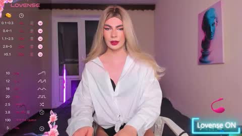 Adel online show from September 20, 7:37 pm