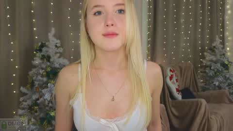 Snapshot of adele_armas chatting on January 11, 9:36 pm Adele online show from January 11, 9:36 pm