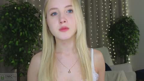 Snapshot of adele_armas chatting on January 31, 5:53 pm Adele online show from January 31, 5:53 pm