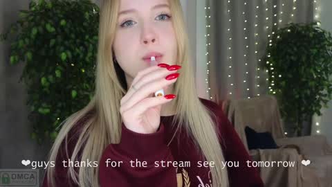 Snapshot of adele_armas chatting on February 9, 3:22 am Adele online show from February 9, 3:22 am