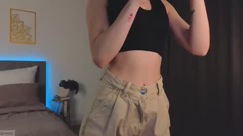 Snapshot of adele_armas chatting on November 6, 9:59 pm Adele online show from November 6, 9:59 pm