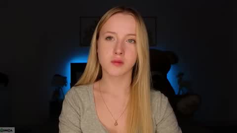 Adele online show from January 18, 9:40 pm