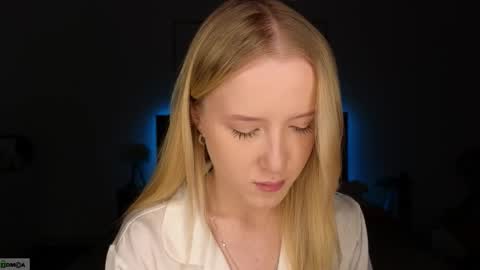 Adele online show from February 5, 9:08 pm