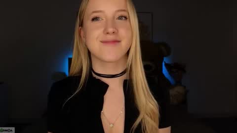 Adele online show from February 14, 9:11 pm