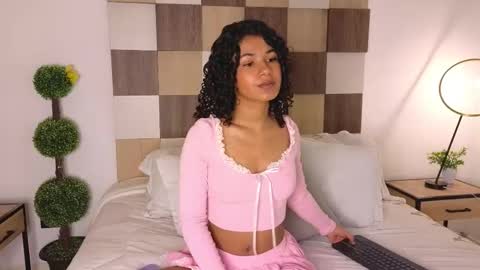 Andrea online show from February 11, 1:41 pm