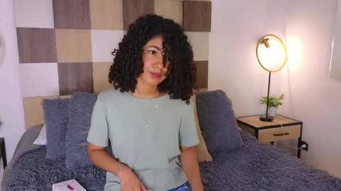 Andrea online show from February 24, 3:53 pm