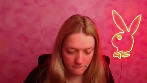 Adele online show from December 15, 7:12 am