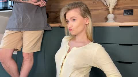 Adele Nick online show from March 26, 9:48 am