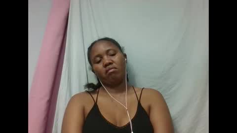 adelealy online show from October 29, 6:31 pm