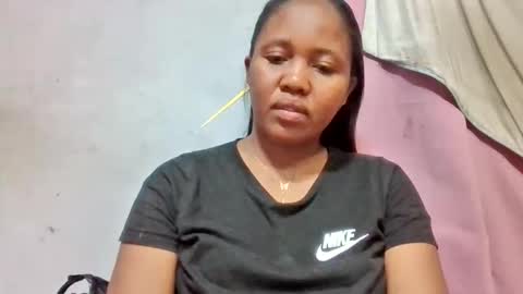 Snapshot of adelealy chatting on May 11, 11:49 am adelealy online show from May 11, 11:49 am