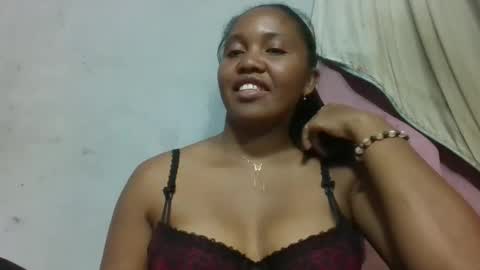 Snapshot of adelealy chatting on May 17, 2:35 pm adelealy online show from May 17, 2:35 pm