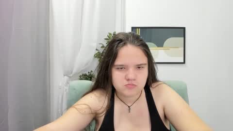 adelecruzz online show from March 4, 1:17 pm