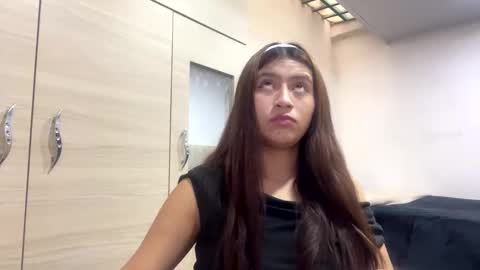 Snapshot of adelein_foxxx chatting on October 6, 4:26 pm adellein foxx online show from October 6, 4:26 pm