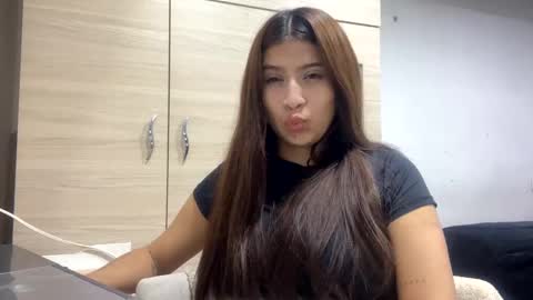 Snapshot of adelein_foxxx chatting on October 16, 5:08 am adellein foxx online show from October 16, 5:08 am